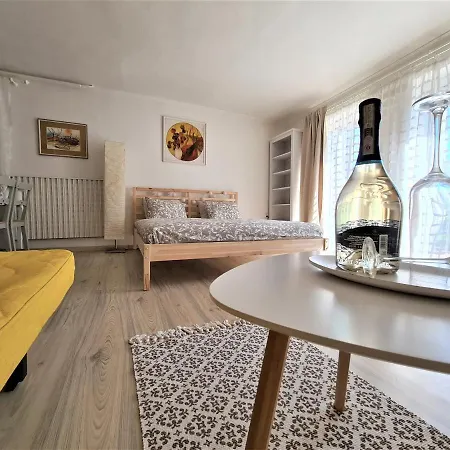 Apartmán Práče